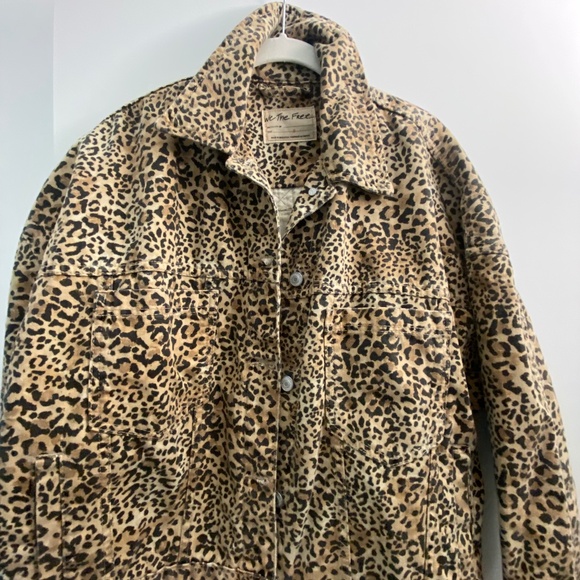 Free People Women’s Denim Jacket: Leopard Print/Lightweight-OVERSIZED FIT - Picture 1 of 5